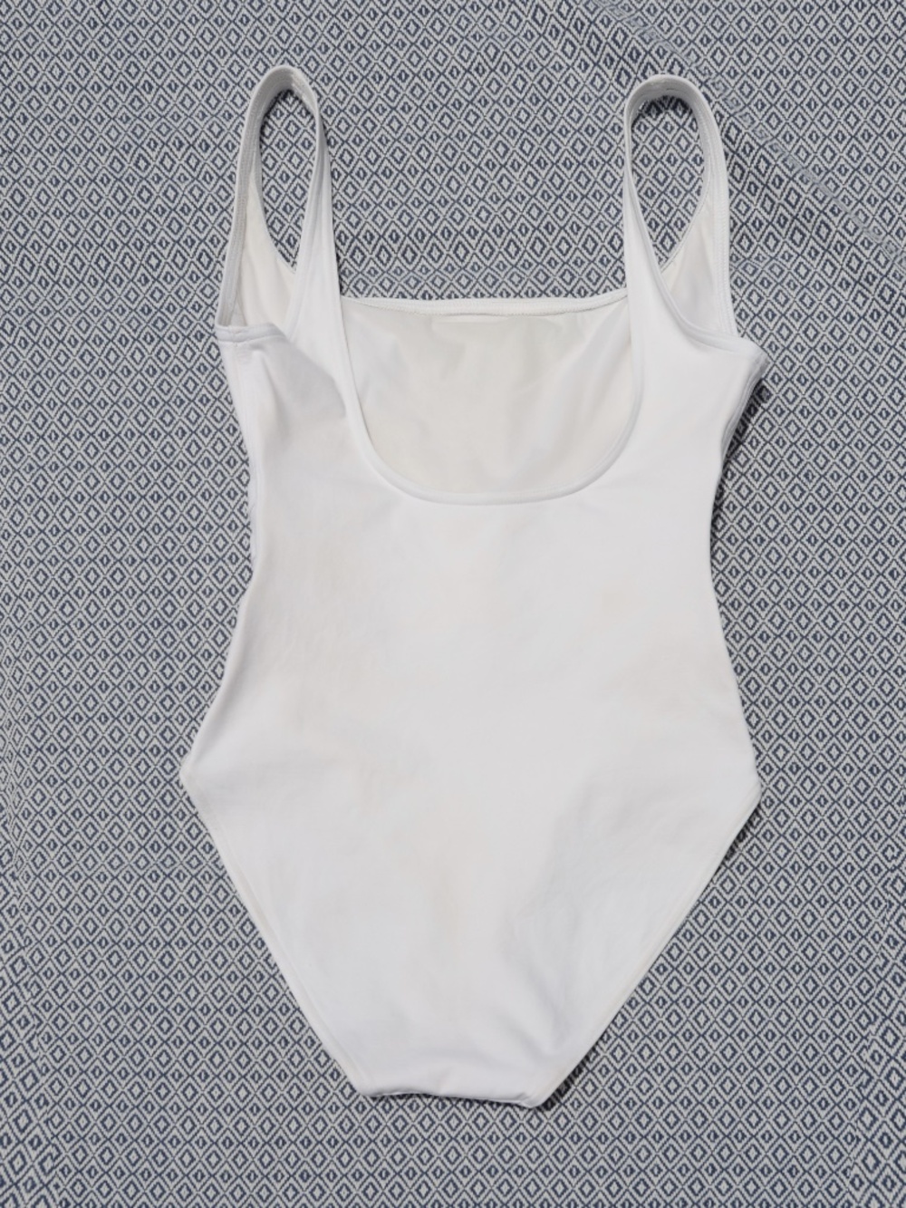 ERES Les Permanents Asia paneled swimsuit White Scoop Neck One-Piece - Picture 3 of 11